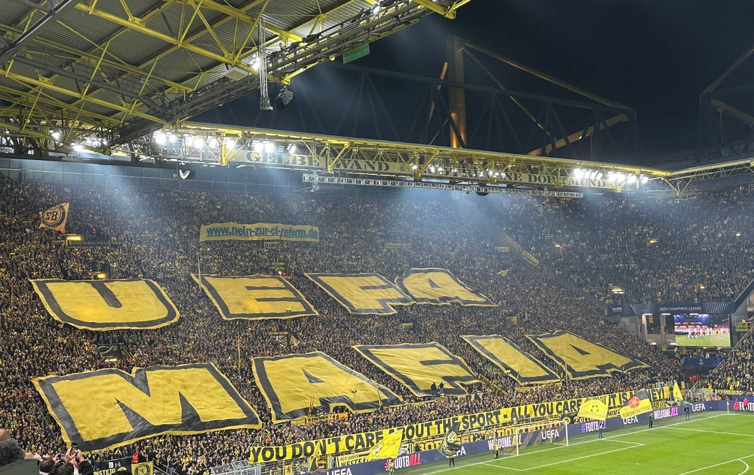 欧洲顶级俱乐部联赛燃爆全球球迷的简单介绍