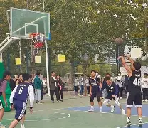 篮球赛场上的精彩瞬间让人心潮澎湃的简单介绍 篮球赛场上的精彩瞬间让人心潮澎湃的简单介绍