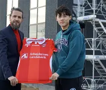 丹麦门将表现抢眼获得技术统计第一(全场数据丹麦全面占优 射门比231仍)